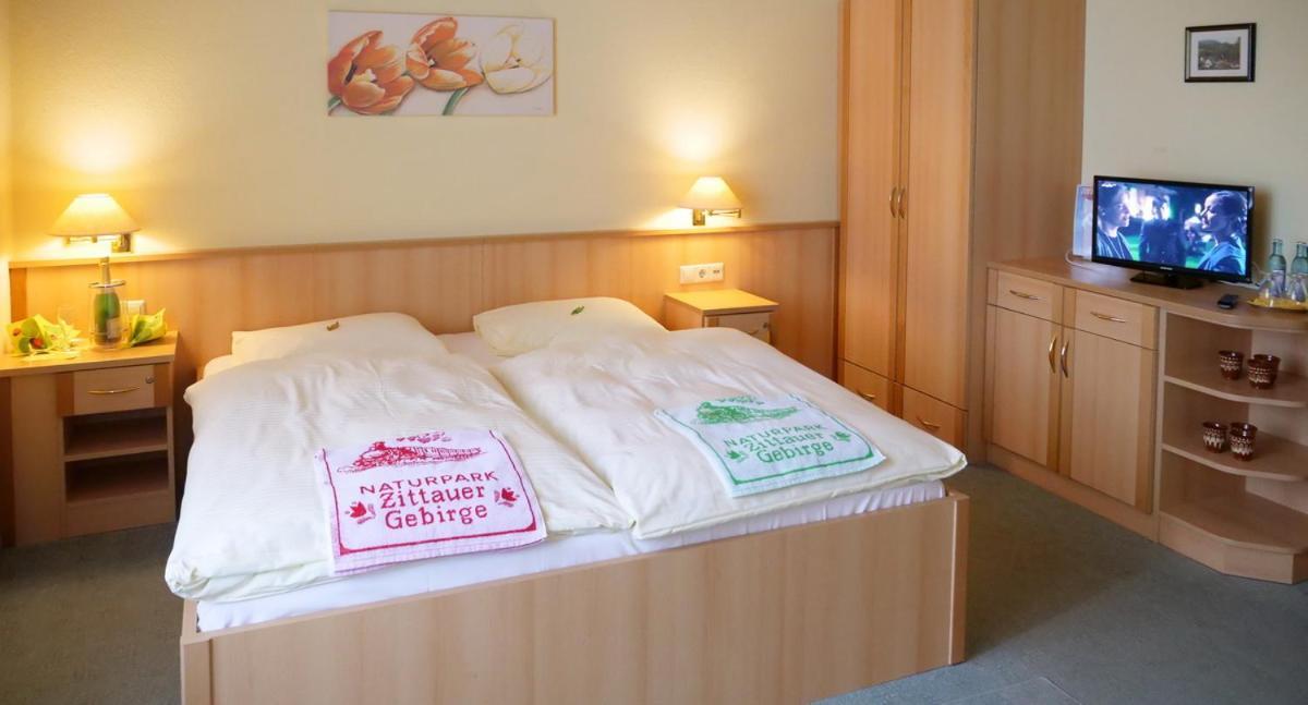 Pension Jeschkenblick Luftkurort Lückendorf エクステリア 写真